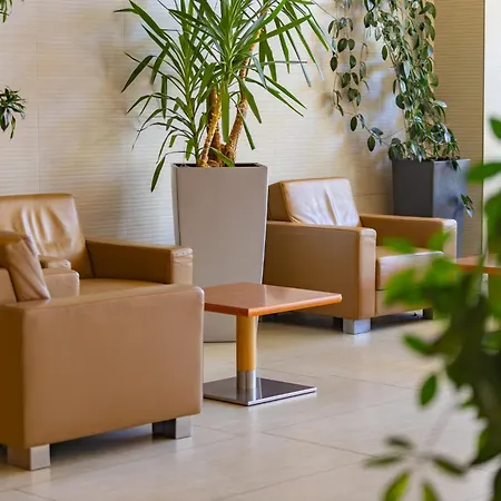 Hotel Creina-2